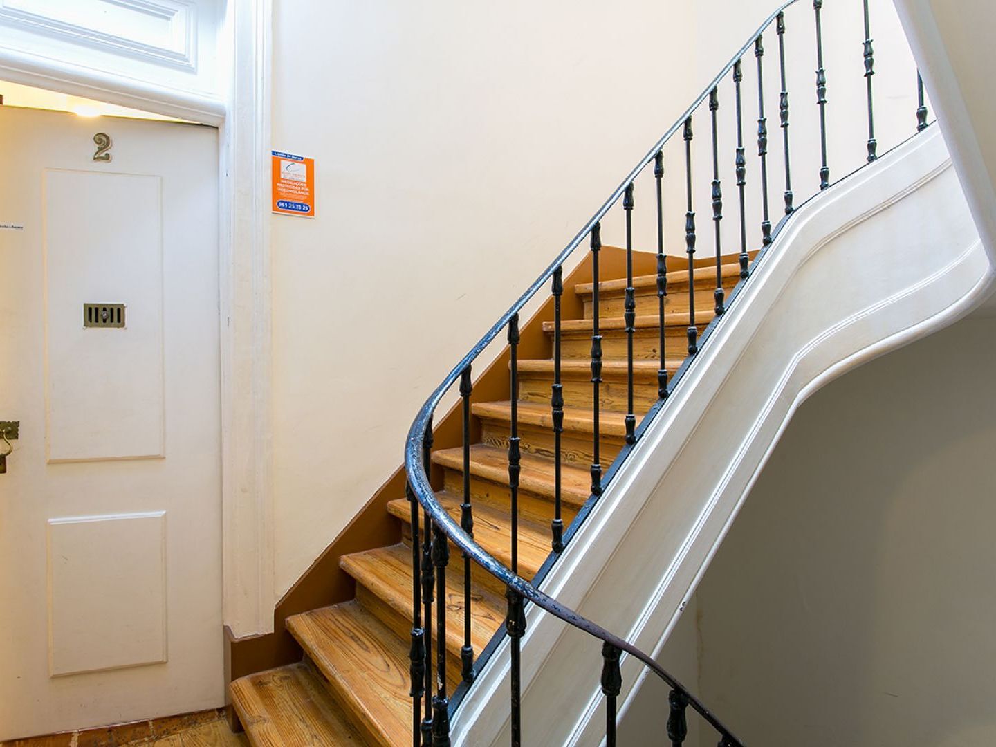 Joivy Splendid 2Br Flat In Bairro Alto, Nearby Luis De Camoes Square Apartment ลิสบอน ภายนอก รูปภาพ
